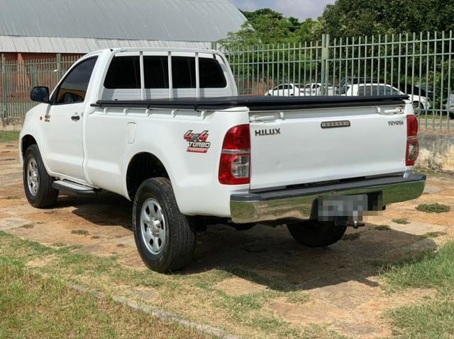 Hilux Cab Simp 3.0 TB 4x4 15/15 - Foto 2