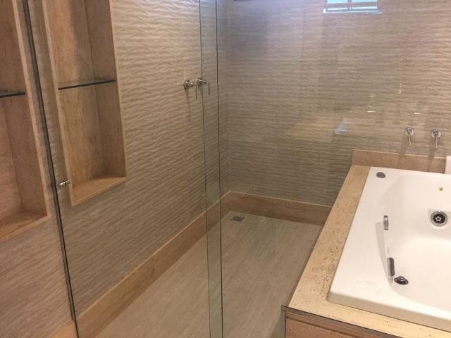 Excelente apartamento alto padrão,amplo com 4 suítes,3 vagas de garagem . Financia - Foto 15