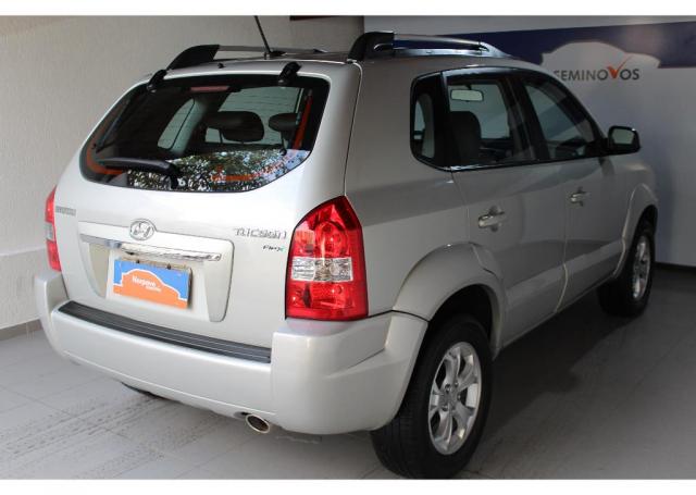 Tucson 2.0 Mpfi Gls 16V 143Cv 2Wd Flex 4P Automatico - Foto 6