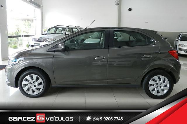 Gm Onix 1.4 LT Flex Manual 106cv Lacrado Revisado Estepe Zero Multimídia - Foto 18