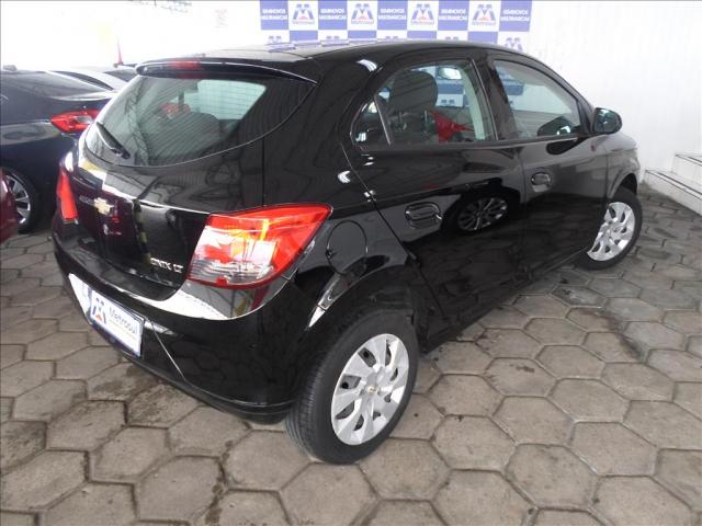CHEVROLET ONIX 1.4 MPFI LT 8V FLEX 4P MANUAL - Foto 2