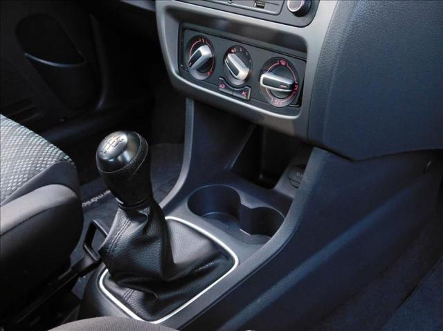 Volkswagen Fox 1.0 Mpi Trendline 12v - Foto 14