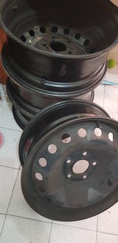 Rodas ferro fiat toro originais