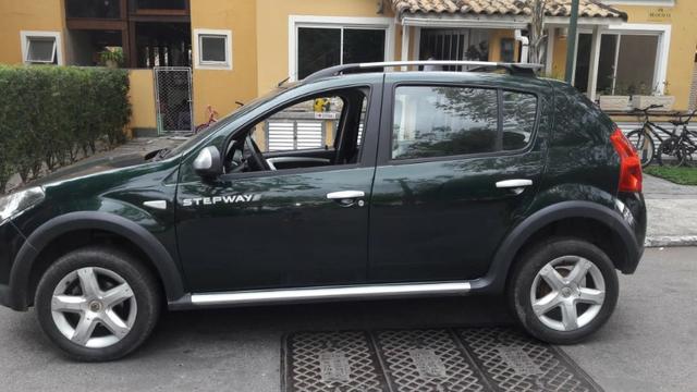 Renault sandero stepway 2011