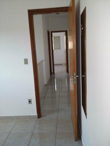 Casa Tipo Sobrado Aluga-se - Foto 2