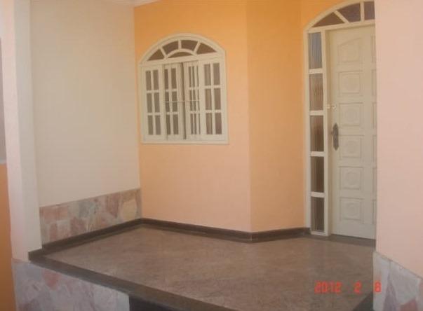 Casa para alugar com 3 dormitórios em Riviera fluminense, Macaé cod:CA00047