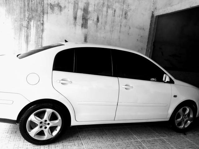 Vendo esse carro pego moto tbm e o restante em dinheiro - Foto 2