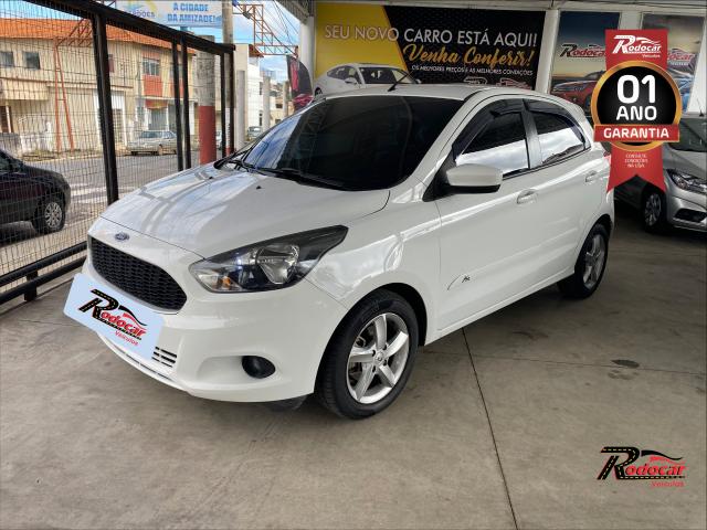 Ford Ka SE 1.5 Branco com couro e rodas