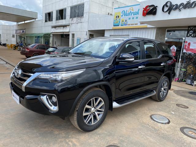 Hilux Sw4 Srx 2.8 4x4 Diesel Aut 2017 - Foto 2