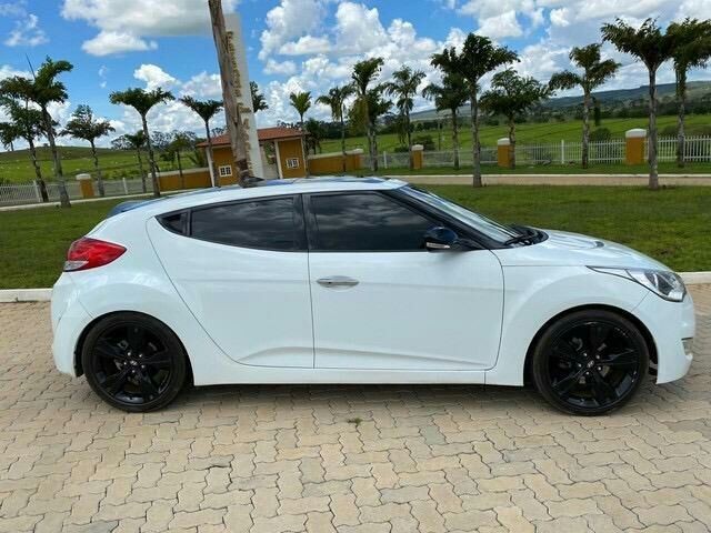 HYUNDAI VELOSTER 1.6 16V 140CV AUT.
