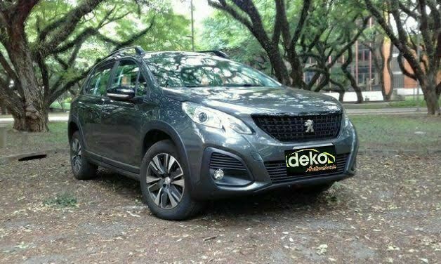 SUV TOP COM TETO PANORÂMICO 3.800 KM. ACEITO TROCA
