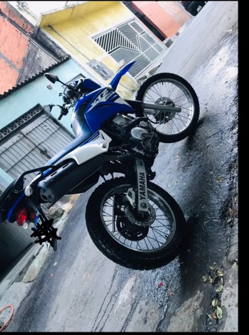 XTZ LANDER 2015/2016 BAIXO KM MOTO IMPECÁVEL