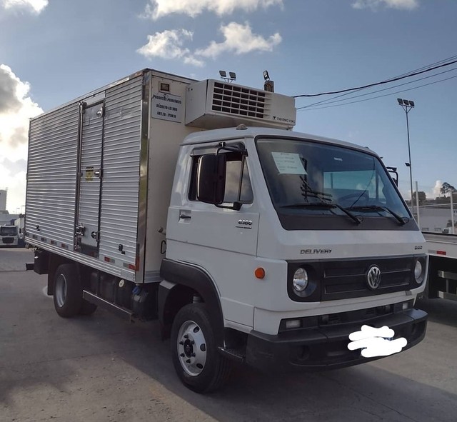 CAMINHÃO VOLKSWAGEN 8.160