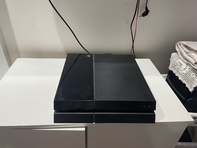 PlayStation 4 Fat