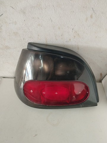 Lanterna Megane Hatch 1996 esquerdo 