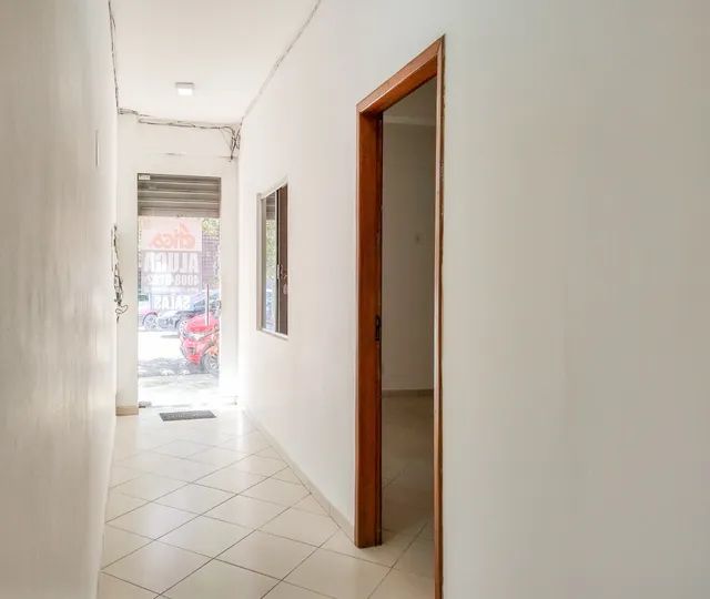 Sala em predio comercial com lavabo medindo aproxi 35,00m² - 2724 - Foto 5