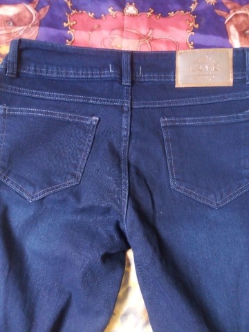 Calça jeans  original La Vie nova azul marinho num 38 - Foto 2