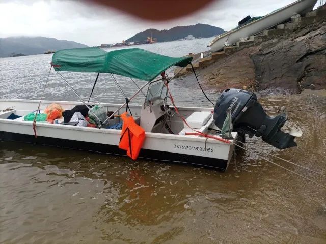 Motor 40 4 Tempos 2019  com 300 horas de uso  - Foto 3
