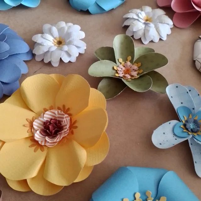 Flores em papel diversas aplicação em convites, lembrancinhas, cartões, arte em geral - Foto 5