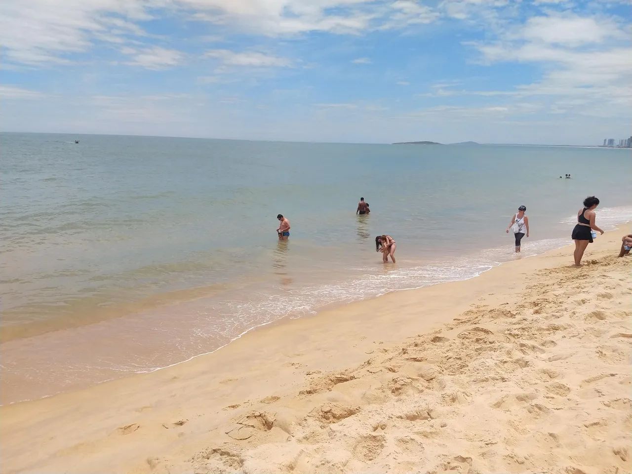 Frente para o mar de Itapuã - Foto 11