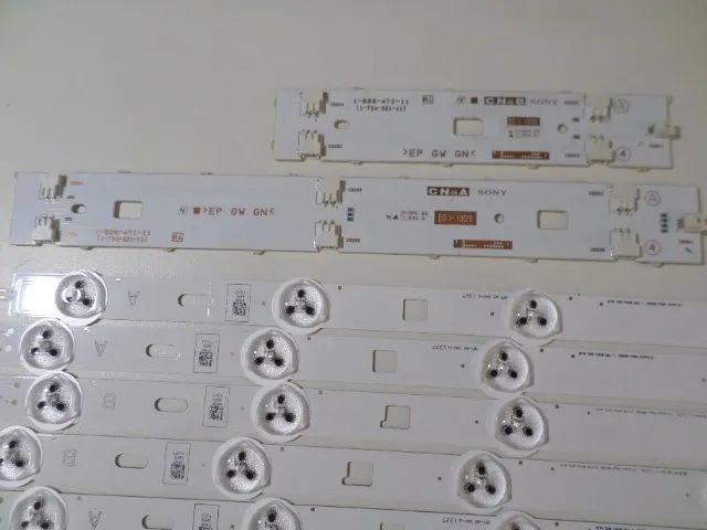 Barras de LEDs TV Sony  KDL-46R485A - Foto 3