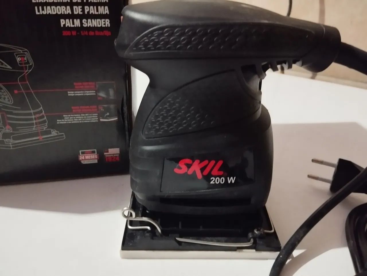 Plana e lixadeira de palma da marca Skil  - Foto 5