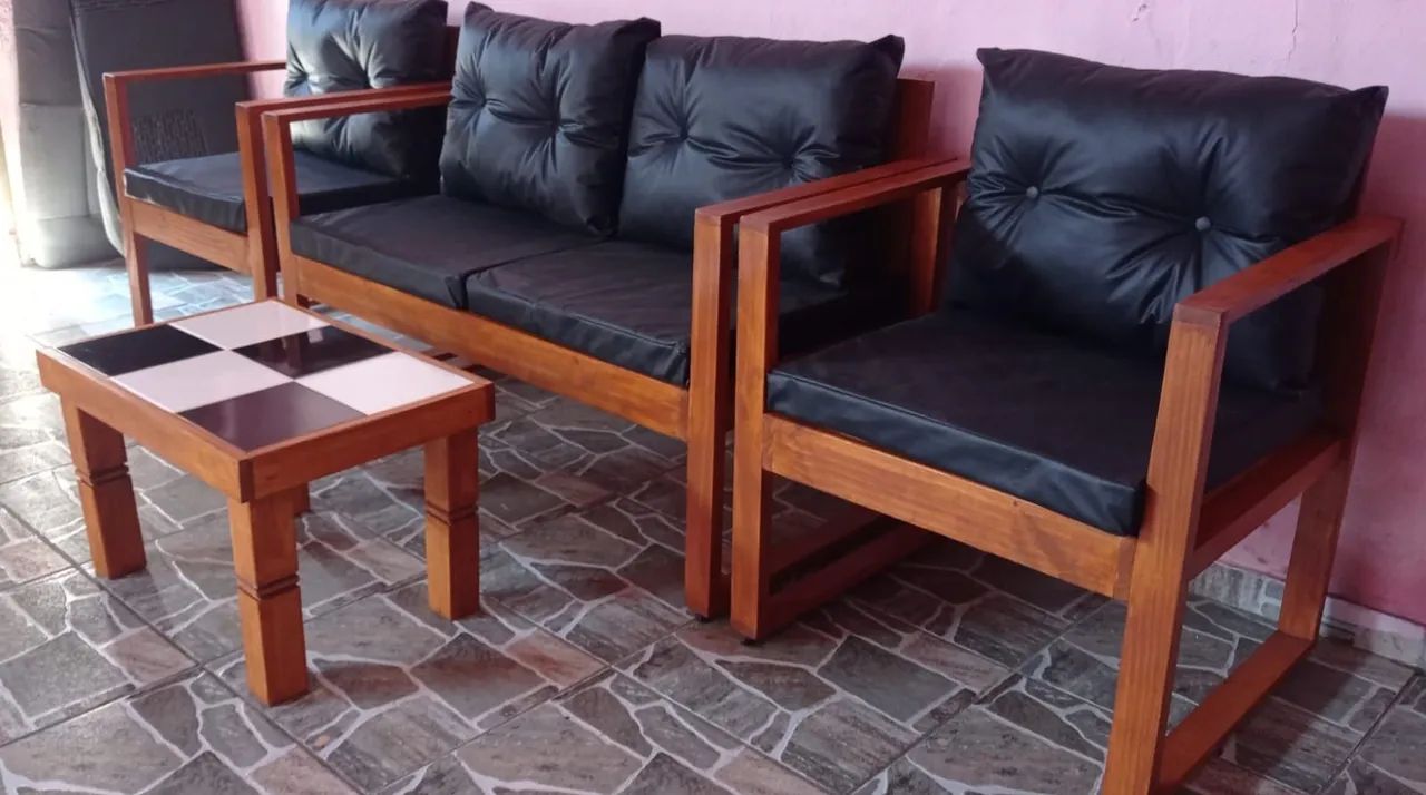 Conjunto rústicos em madeira de pinus 