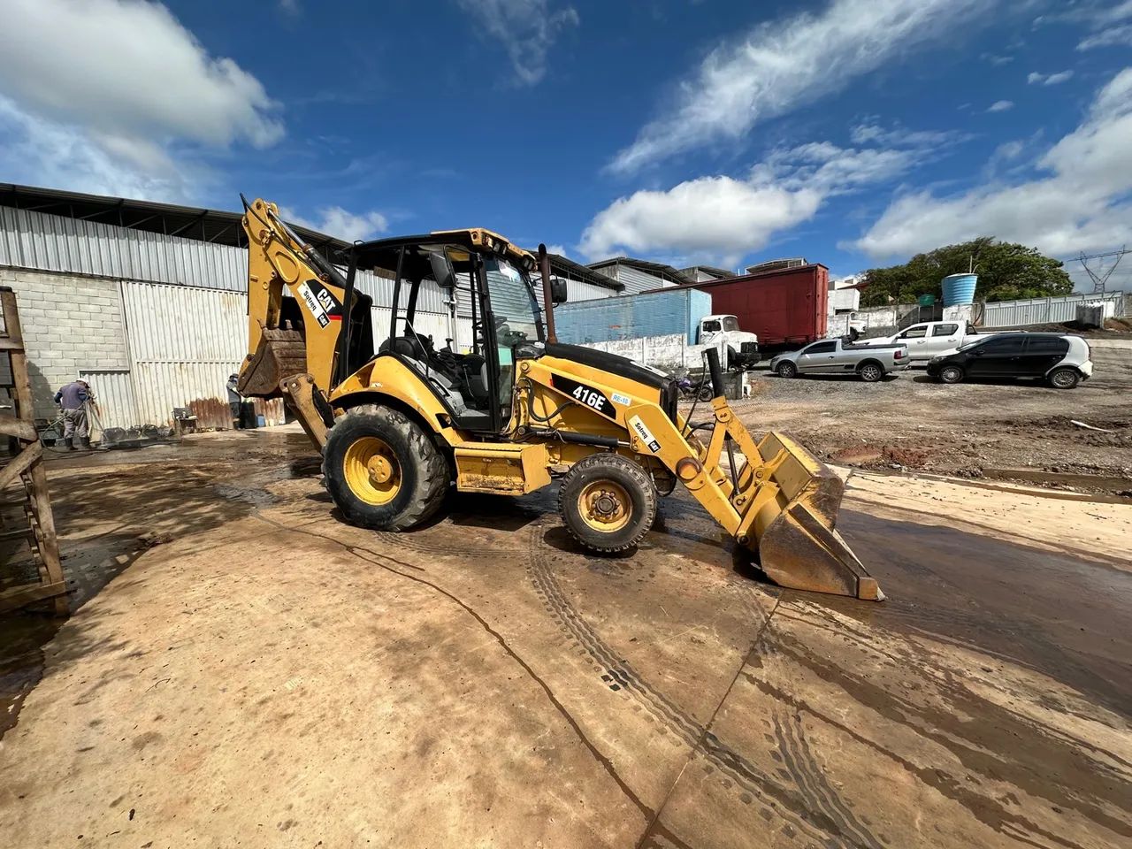 Retroescavadeira Caterpillar 416E 2013 4X2  - Foto 3