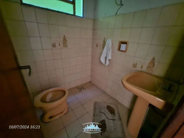 Cód. 4303 - Aluga apartamento no bairro Centro, 03 quartos, 02 salas, sem garagem - Foto 4