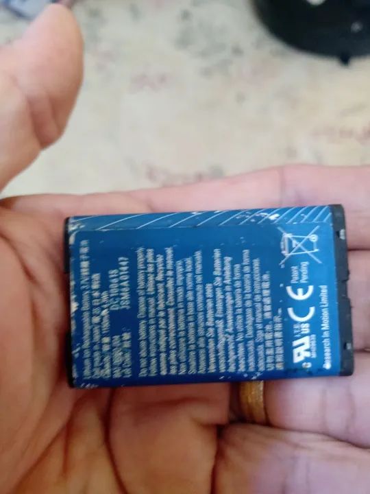 Vende-se Black Berry bateria  - Foto 2
