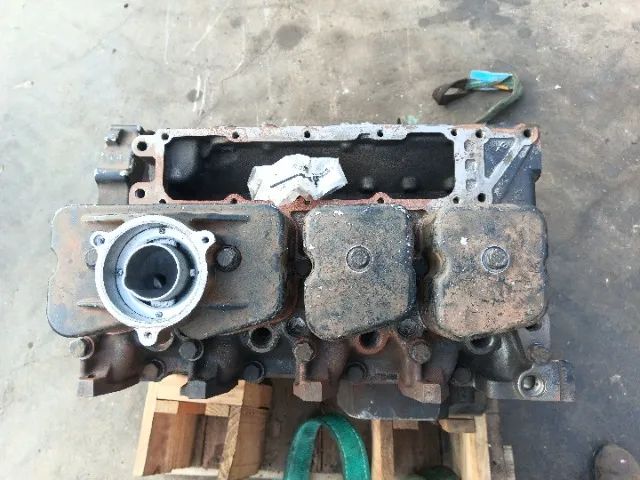 Motor incompleto FPT 4 cilindros New Holland B95B p/n * - Foto 3