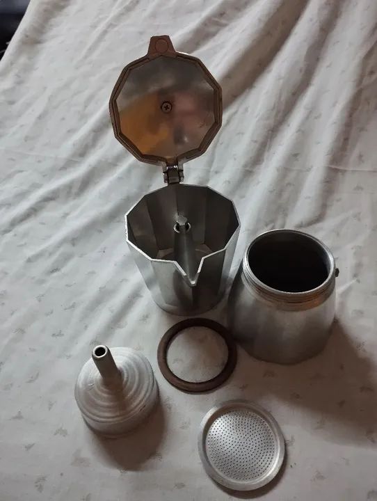 Cafeteira Italiana Média Original  - Foto 4