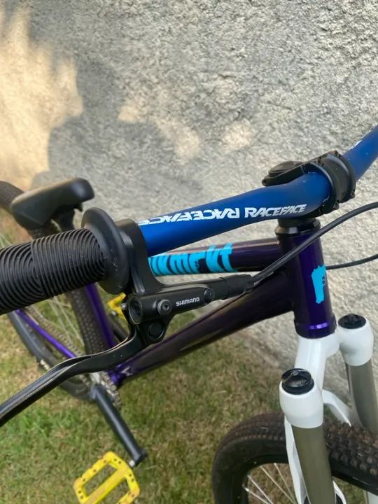 Bicicleta dirt jump/ BlackMarket - Foto 2