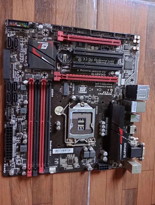 Placa-Mãe Gigabyte GA-B150M-Gaming 3