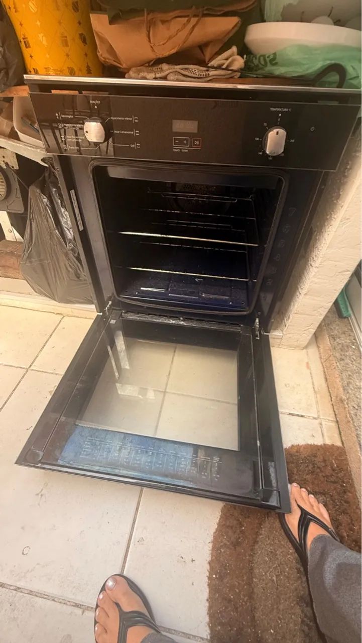 Forno Elétrico de Embutir Brastemp BOC84AE 84L - Grill, Convecção, Bivolt - Foto 2