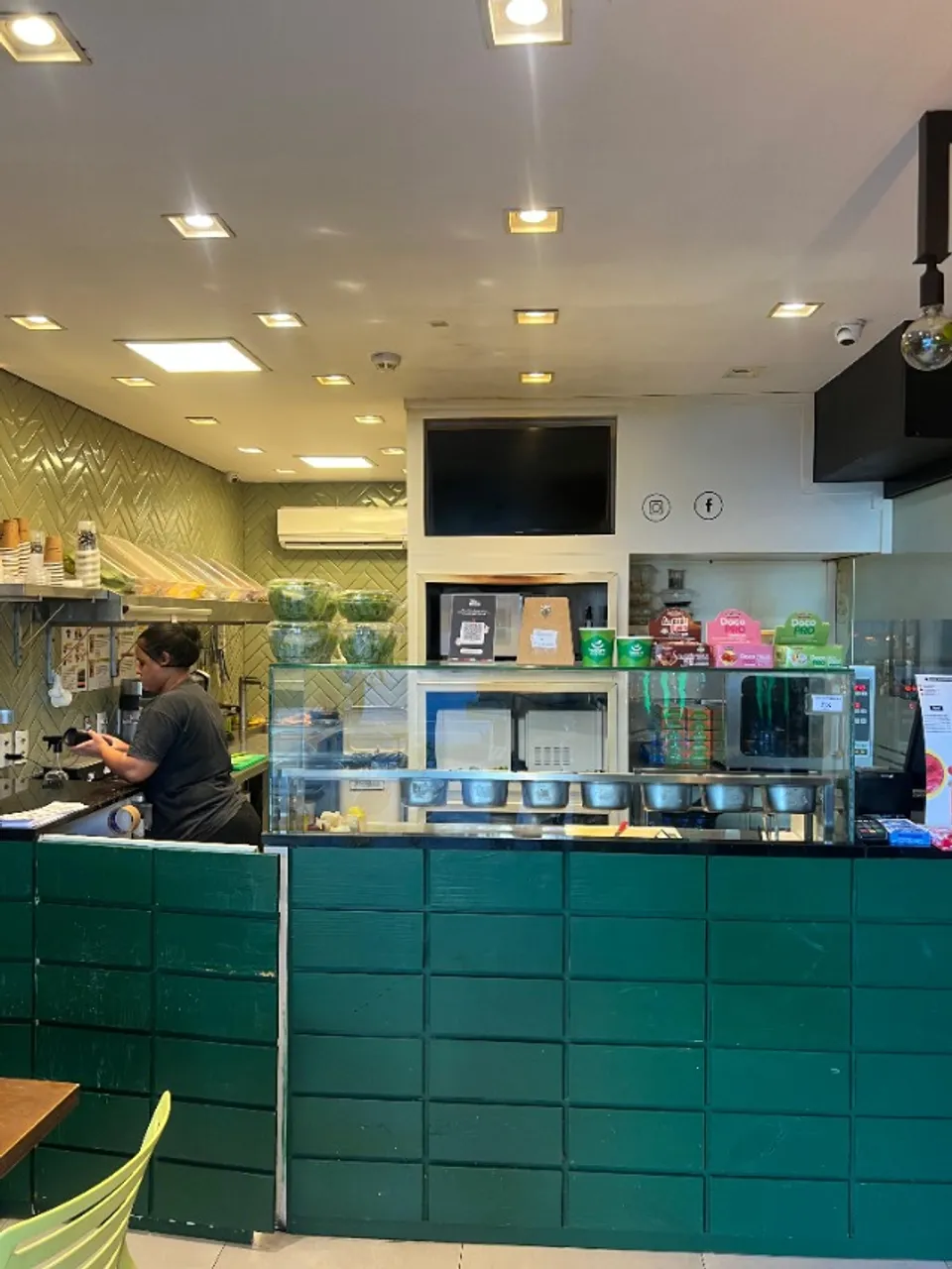 Oportunidade de venda de loja completa!! Restaurante 45M2, na goethe ao lado do parcão