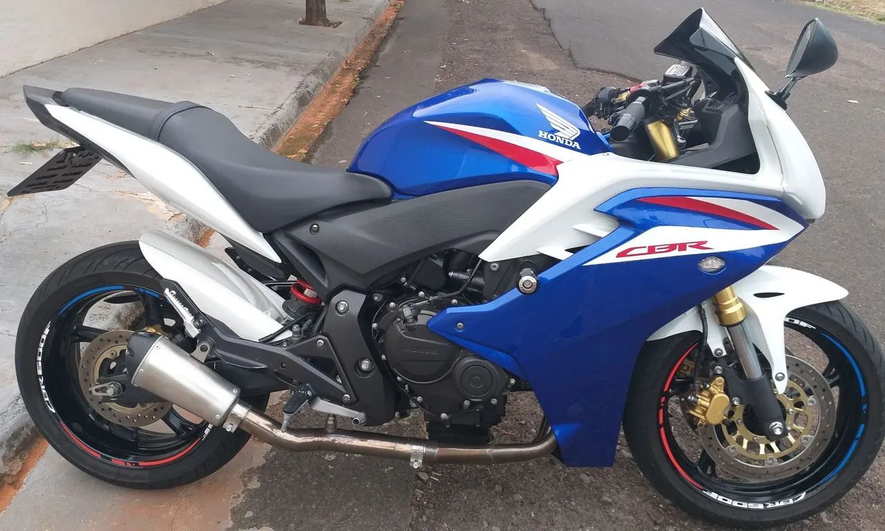 VENDO HONDA CBR 600F 2014 - Foto 3