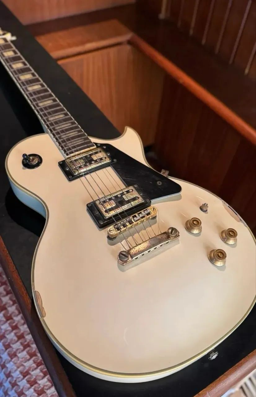 Guitarra Elétrica 