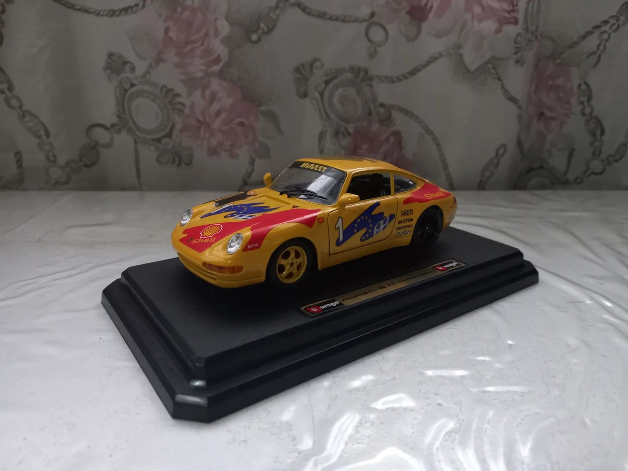 1:18 Porsche 911 Turbo S (993)UT Models - Hobbies e coleções