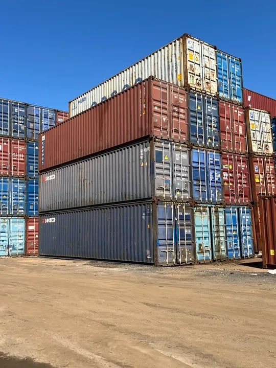 Container de 20 e 40 pés disponível com transporte 