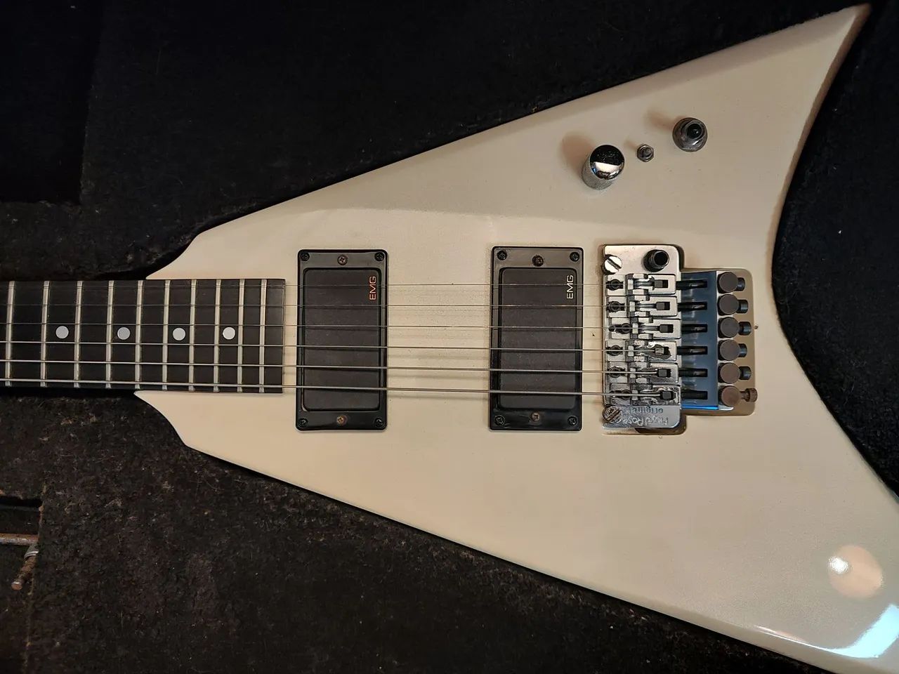 Guitarra Tagima Anos 90 Mod Randy Rhoads - Foto 2
