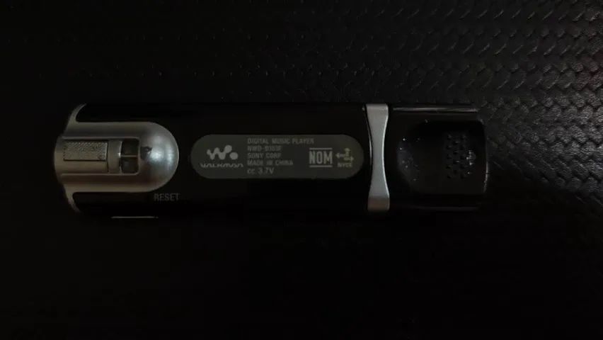 MP3 Original sony 1gb B103F  Raro  - Foto 2