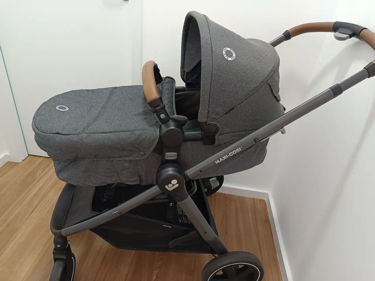 Carrinho de bebê Max Cosi Anna2 - Foto 3
