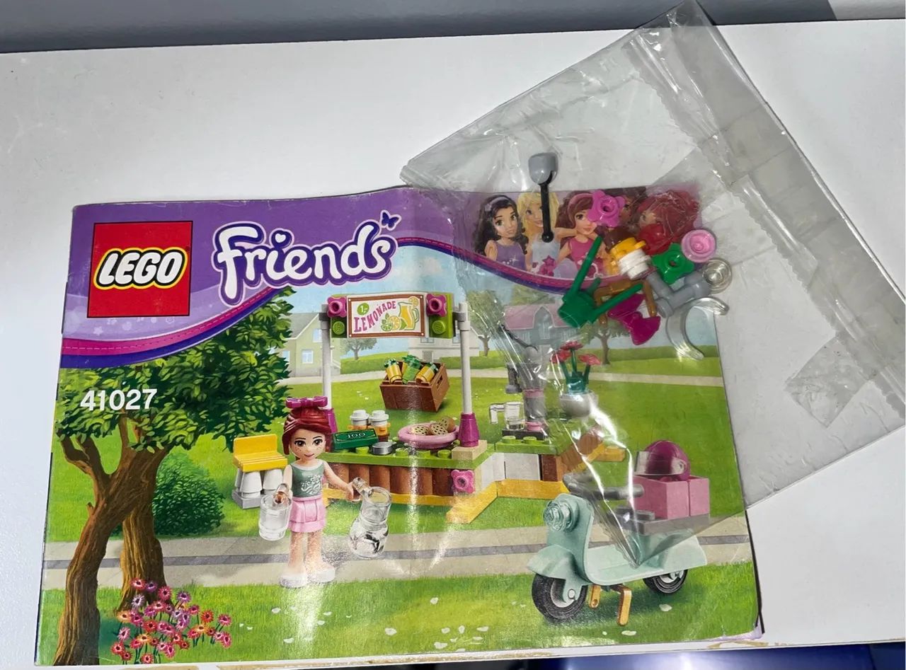 Lego Friends Barraca de Limonada da Mia 41027 COMPLETO ORIGINAL - Foto 3