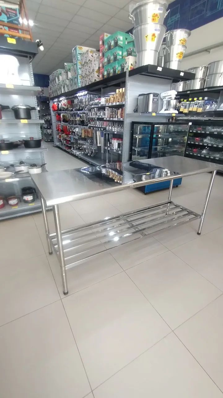 MESA DE MANIPULAÇÃO INOX 1.90 METRO IMECA  - Foto 3