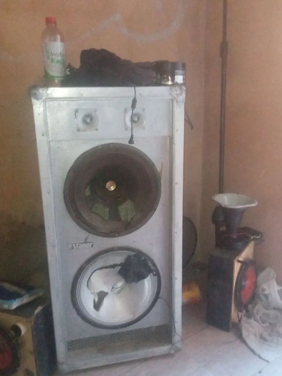 Caixa de som de palco - Foto 2