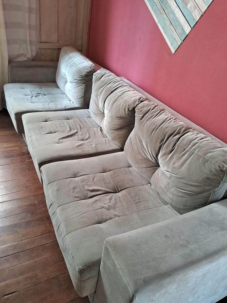 Sofá 3 lugares confortável e aconchegante - Foto 2