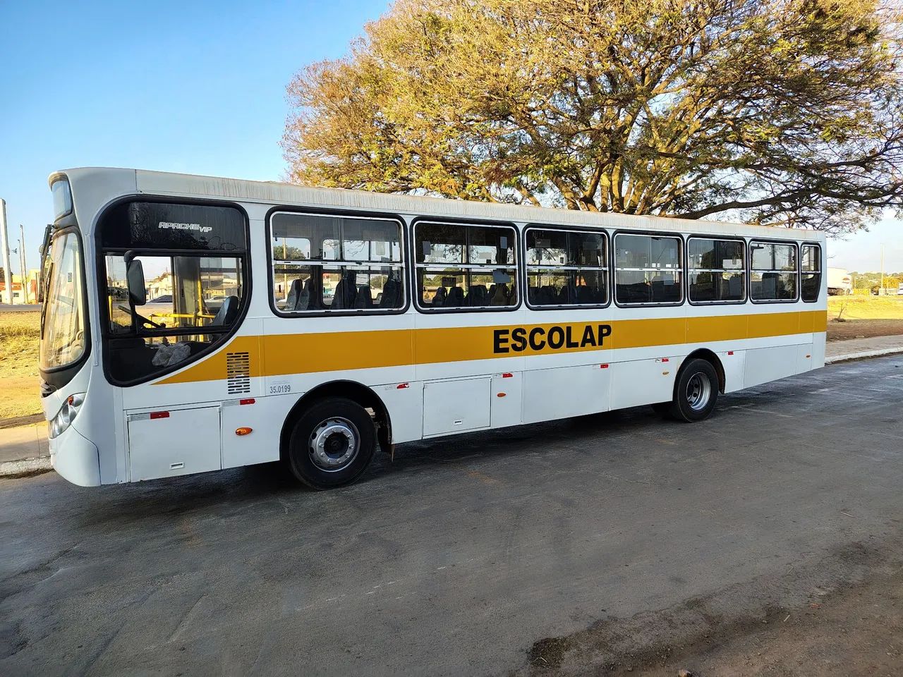 Vendo ônibus 2011 Mercedes Benz - Foto 6