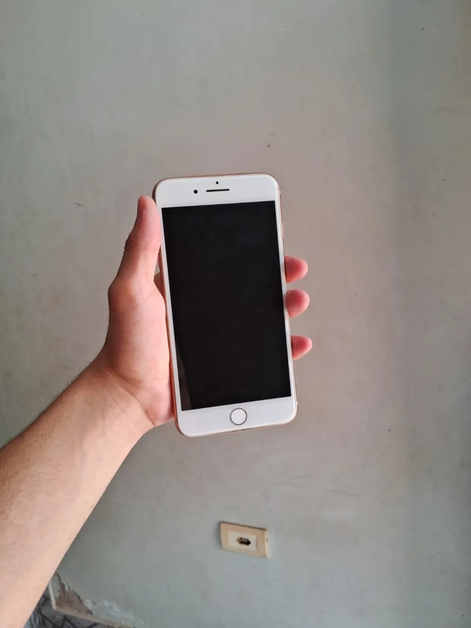 IPHONE 8 plus