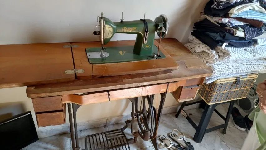 Máquina de costura Vigorelli - raridade!